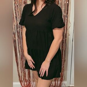 Puff Sleeve Mini Dress (Black)
